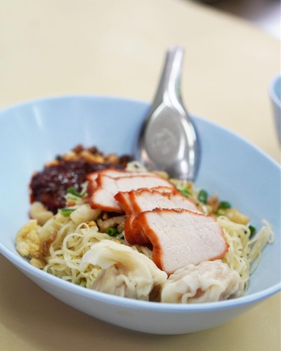 บะหมี่มังกรคู่ หมู่บ้านเสรี 1