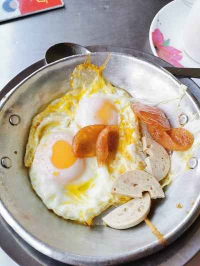 เมนูของร้าน เอมโอชใหญ่ ถ.กลางเมือง ขอนแก่น