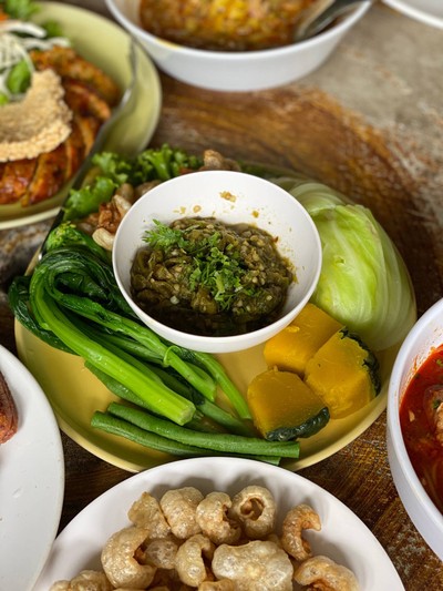 น้ำพริกหนุ่ม+ผักลวก