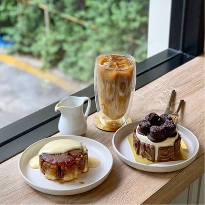 Truly Scrumptious พร้อมพงษ์