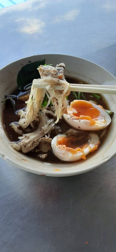 ก๋วยเตี๋ยวห้อยขา สาขาหน้ารพ.อยุธยา