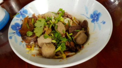 ก๋วยเตี๋ยวเนื้อธรรมดา
