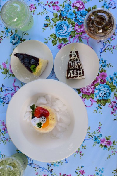 อาหาร หรือ เครื่องดื่ม