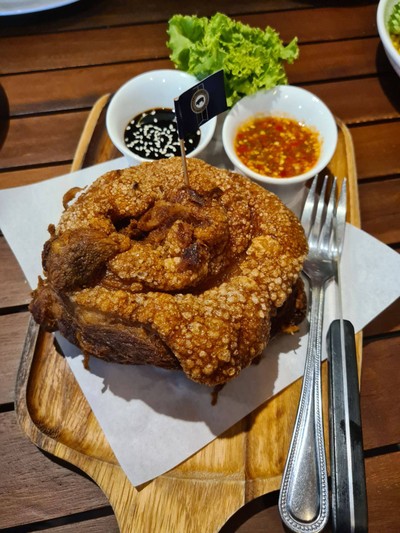 ขาหมูเยอรมัน