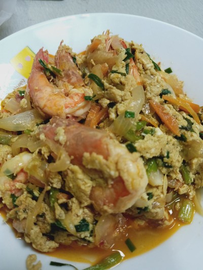 Stir Fried Shrimp With Curry Powder