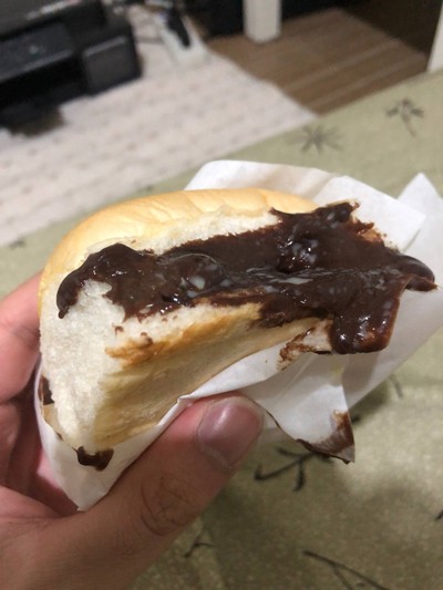 ปังช๊อคโกแลตคัสตาร์ด