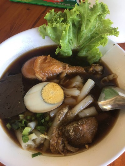 ก๋วยจั๊บไก่