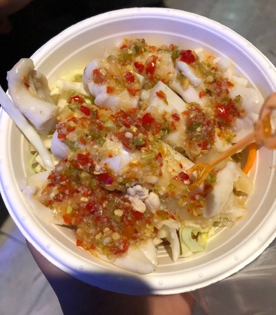 ไข่หมึกนึ่งสมุนไพร ชุดเล็ก 69 บาท