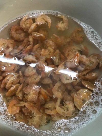 วิธีทำ ยำกุ้งแห้ง วิธีทำ ยำกุ้งแห้ง