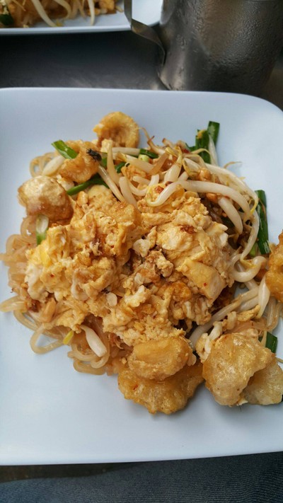 ผัดไทยเส้นเล็กพิเศษ