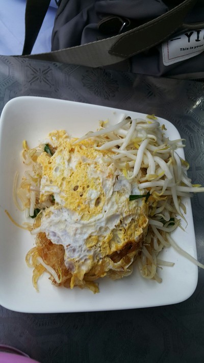 ผัดไทยวุ้นเส้น