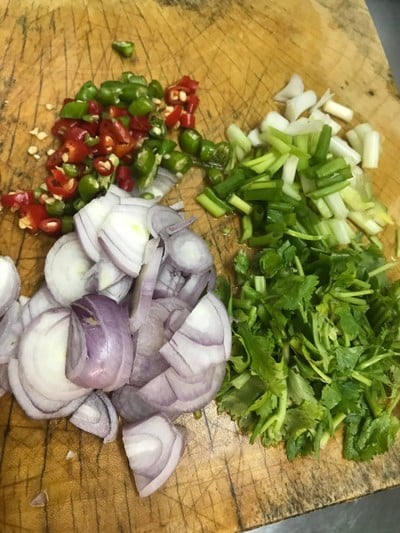 วิธีทำ ยำกุ้งแห้ง วิธีทำ ยำกุ้งแห้ง