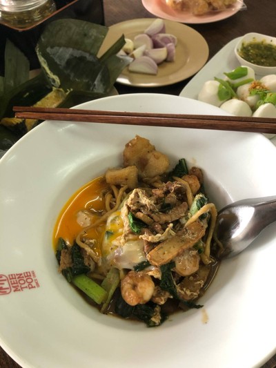 หมี่ต้นโพธิ์