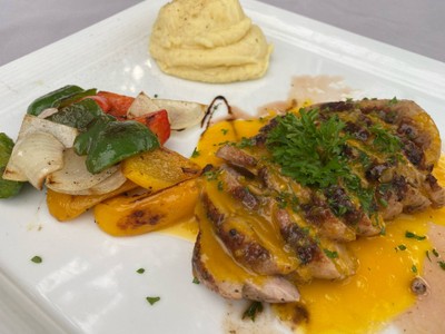 อกเป็ดซอสส้ม