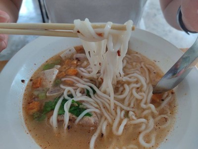 ข้าวเปียกเส้นสด