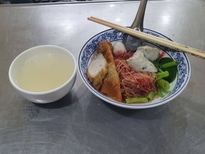 บะหมี่แห้งเย็นตาโฟ