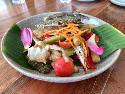 ตำสายบัวปูม้าดอง
