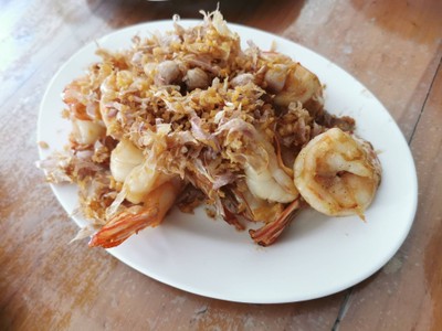 อาหาร หรือ เครื่องดื่ม