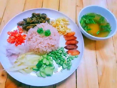 ข้าวคลุกกะปิ