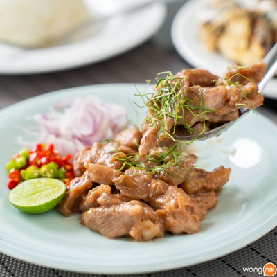 หมูผัดกะปิ