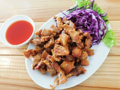 เมนูของร้าน ส้มตำแปดริ้ว