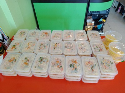 สปาเก็ตตี้ขี้เมาทะเล