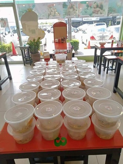 ก๋วยเตี๋ยวต้มยำหมู