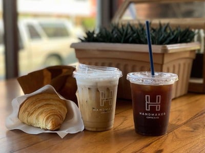 Handmaker Coffee & Co. ราชพฤกษ์