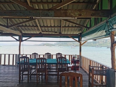 บรรยากาศ แหลมทราย ซีฟู้ด