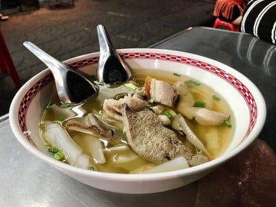 ก๋วยจั๊บนายเอ็ก (Nai Ek Roll Noodle) เยาวราช (primary branch)