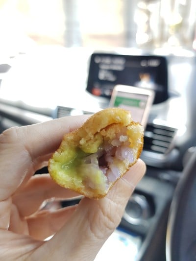 ข้าวเหนียวเกลียวทองไส้สังขยา