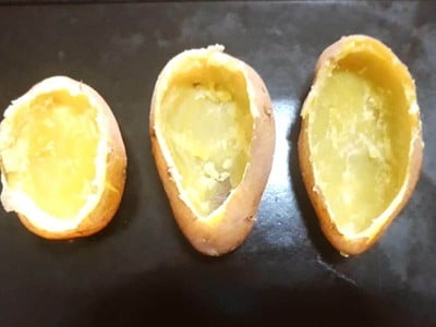 วิธีทำ ไข่อบมันฝรั่งและชีส  baked egg and potatoes with cheese 