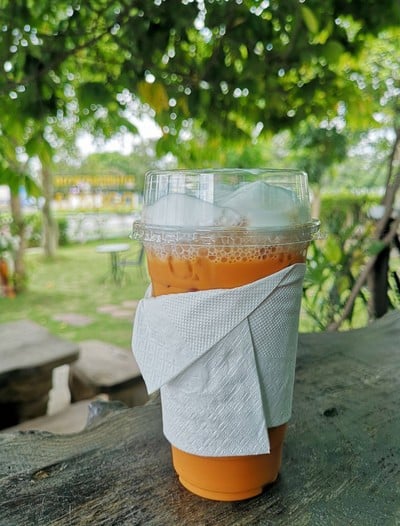 ชานมเย็น