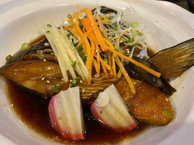 หัวปลาแซลมอนย่างซีอิ๊ว