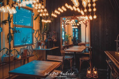 Wallflowers วอลฟลาวเวอร์