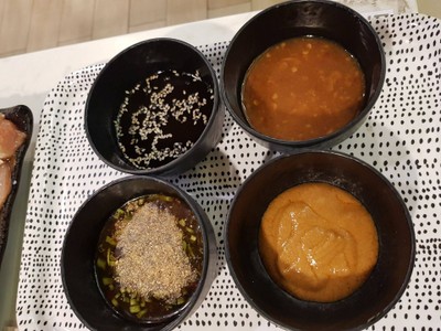 อาหาร หรือ เครื่องดื่ม