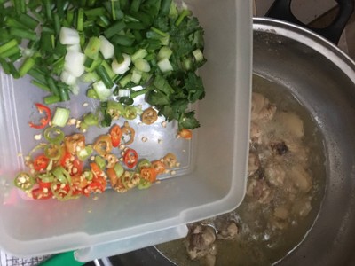 วิธีทำ ไก่ต้มแซ่บ