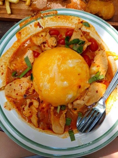 ข้าวไข่ข้นต้มยำไก่