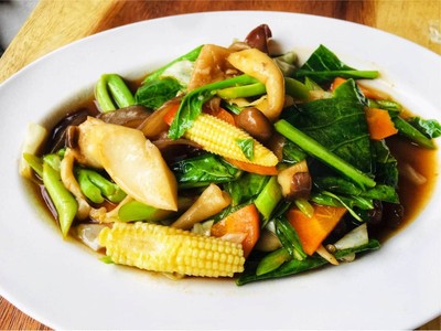 ผัดผักรวม(กับข้าว)