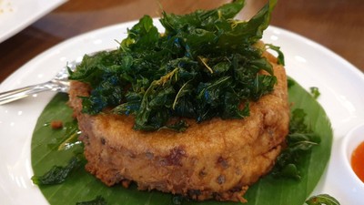 ไข่เจียวโหระพากรอบ