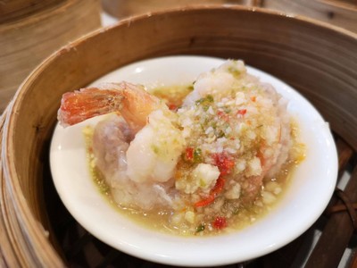 กุ้งนึ่งมะนาว