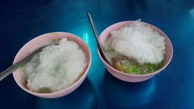 สลิ่มรากบัว