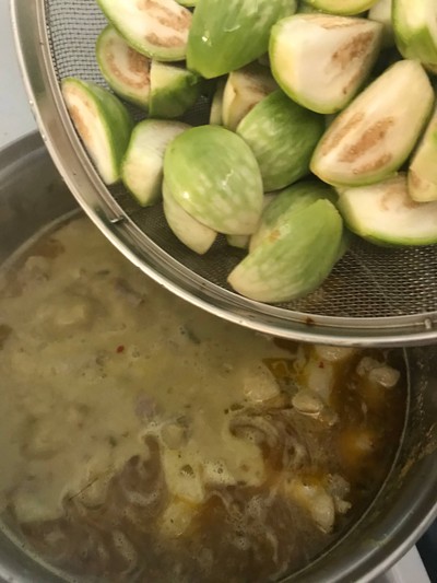 วิธีทำ แกงเขียวหวานน่องไก่ วิธีทำ แกงเขียวหวานน่องไก่