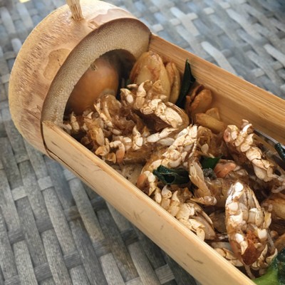 จั๊กจั่นทะเลทอดกระเทียม