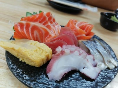 Sakana Sashimi