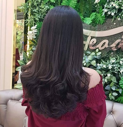 ยืดโคนดัดปลาย ผมยาวปลายลอนชิค ๆ