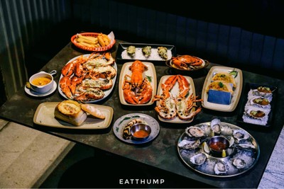 Steamed Lobster ( 1kg.) + Free Salad