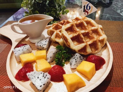 เมนูของร้าน 168 Cafe and restaurant 168 คาเฟ่ แอนด์เรสเตอรองท์