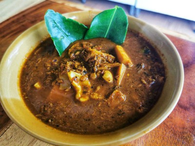 แกงไตปลา