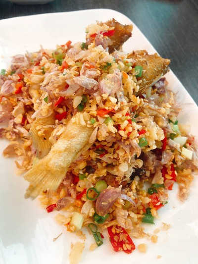 ปลาทรายคั่วพริกเกลือ